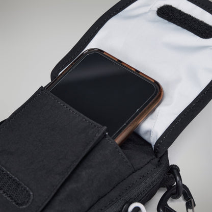 Unisex Logo X-Body Small - Black