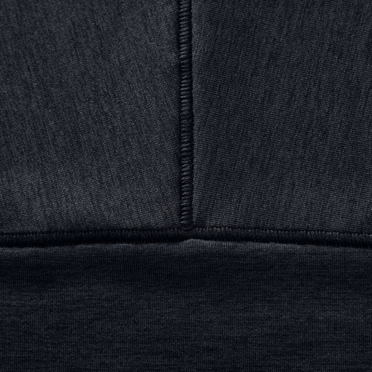 Women's Ivyhill Light Long Sleeve Tech Tee - Black
