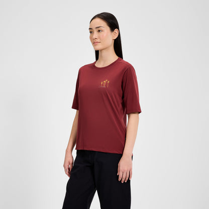 Women's Coneflower Short Sleeves Tee - Red