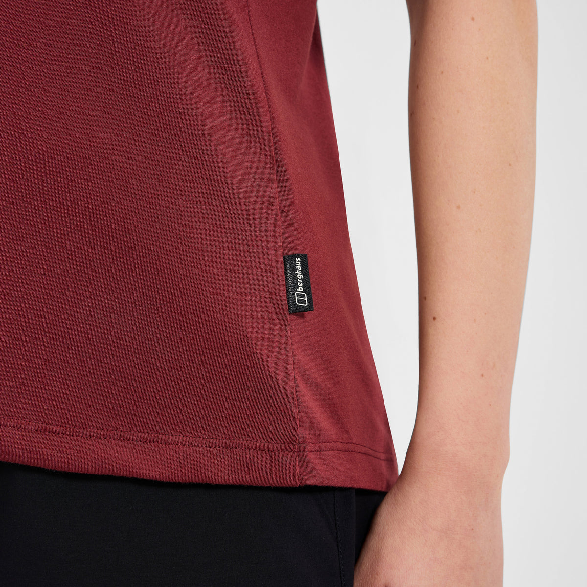 Women's Coneflower Short Sleeves Tee - Red