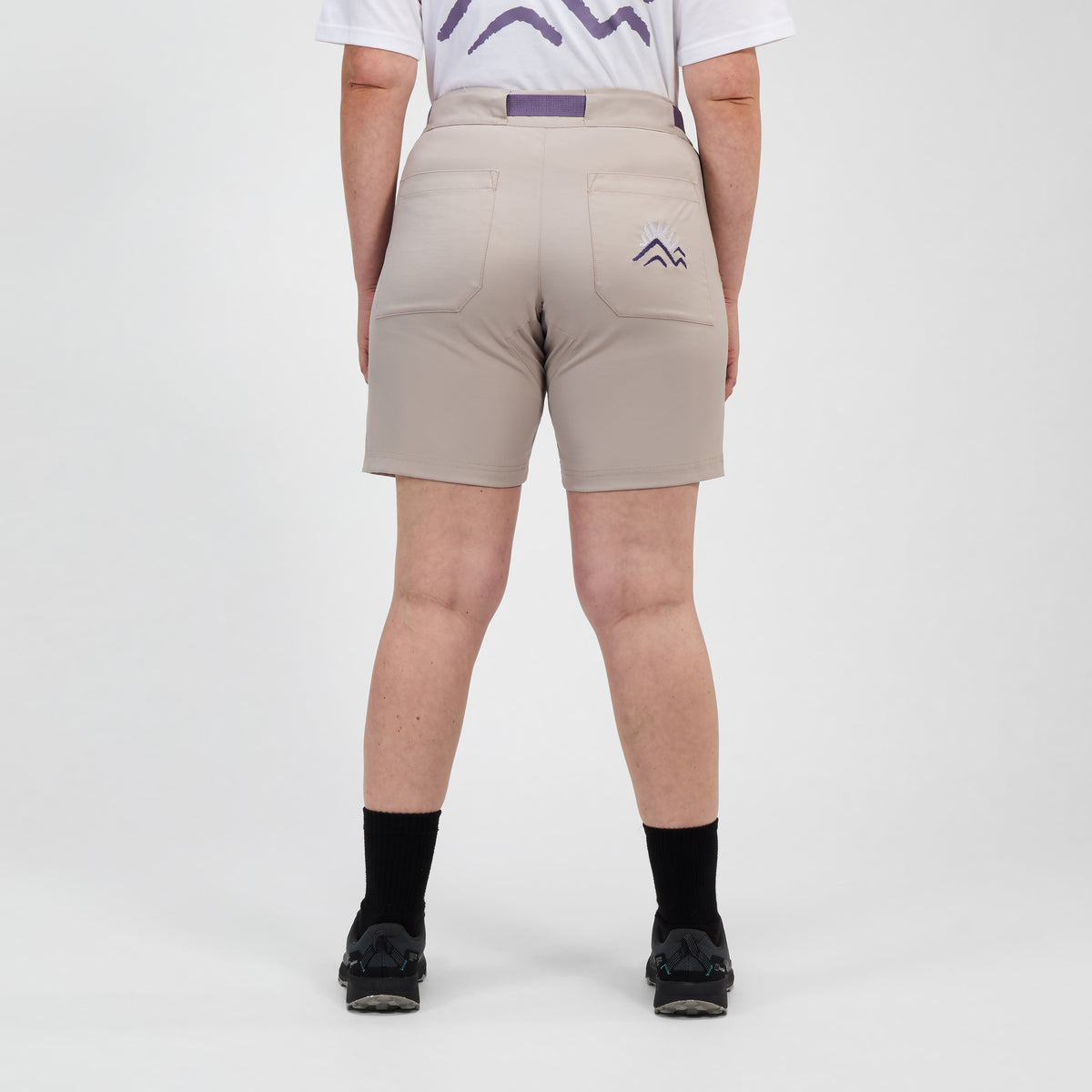 Unisex Sunned Peak Short - Grey