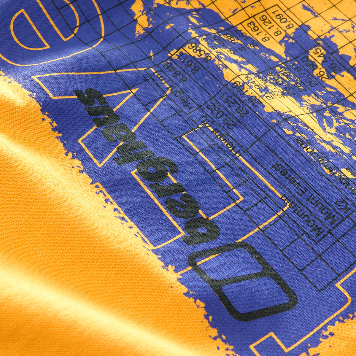 Men's Mount 10 Essential Tee - Orange