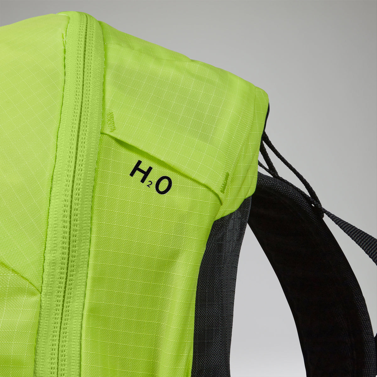 Remote Hike 23L Rucksack - Yellow