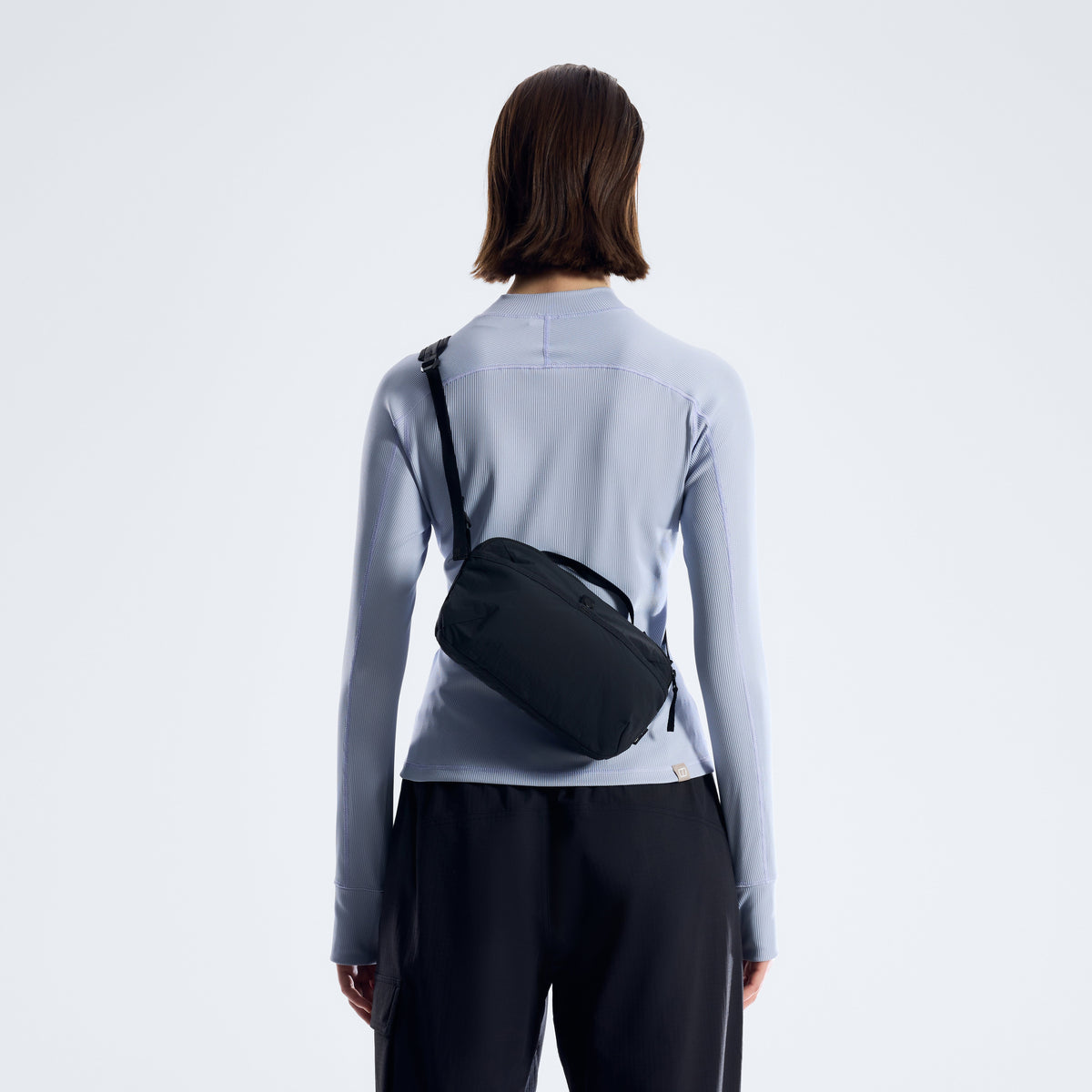 Unisex Wylam Cross Body Bag - Jet Black