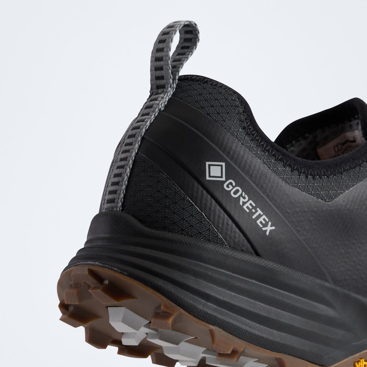 Men's VC26 Gore-Tex Shoe - Black/Orange